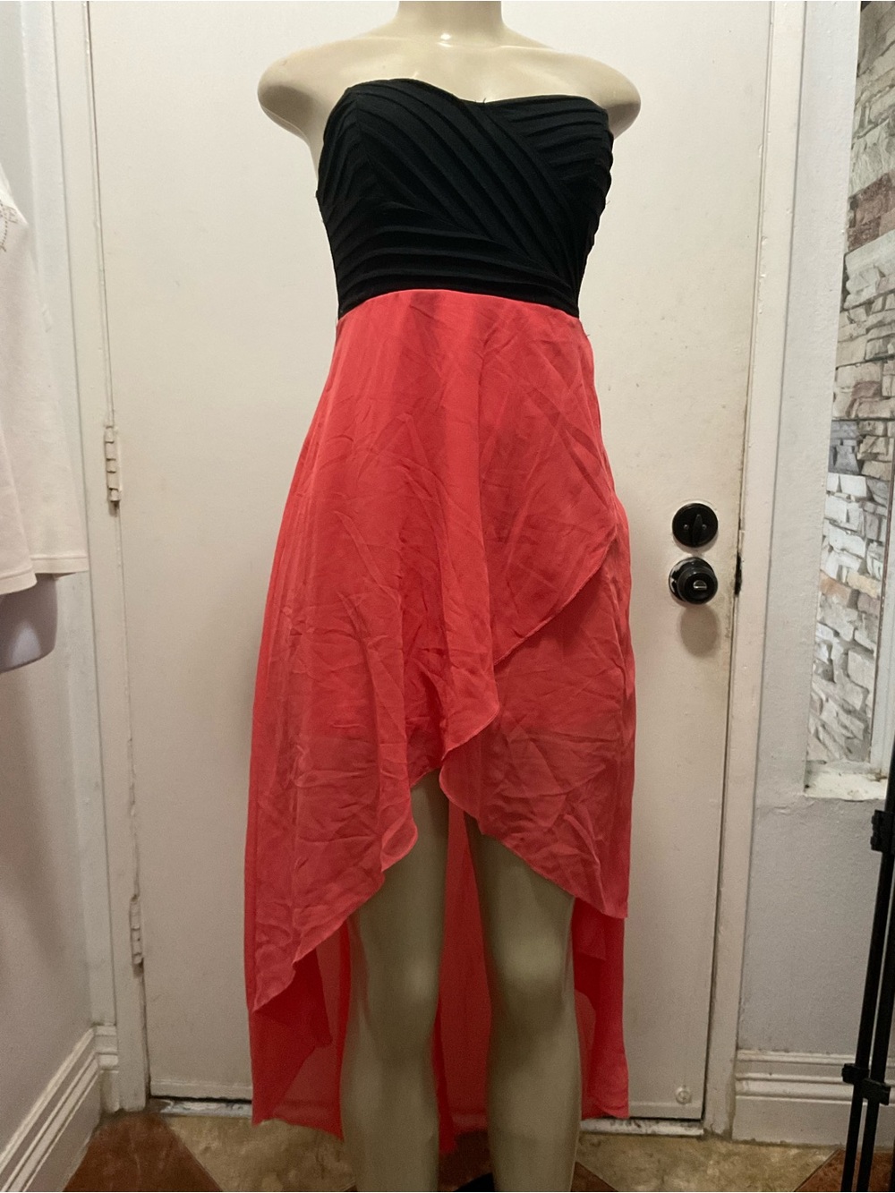 Casting LA women’s Y2K Black Strapless Coral High-Low Dress size S